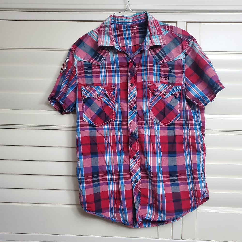 Men's short sleeve button down shirt